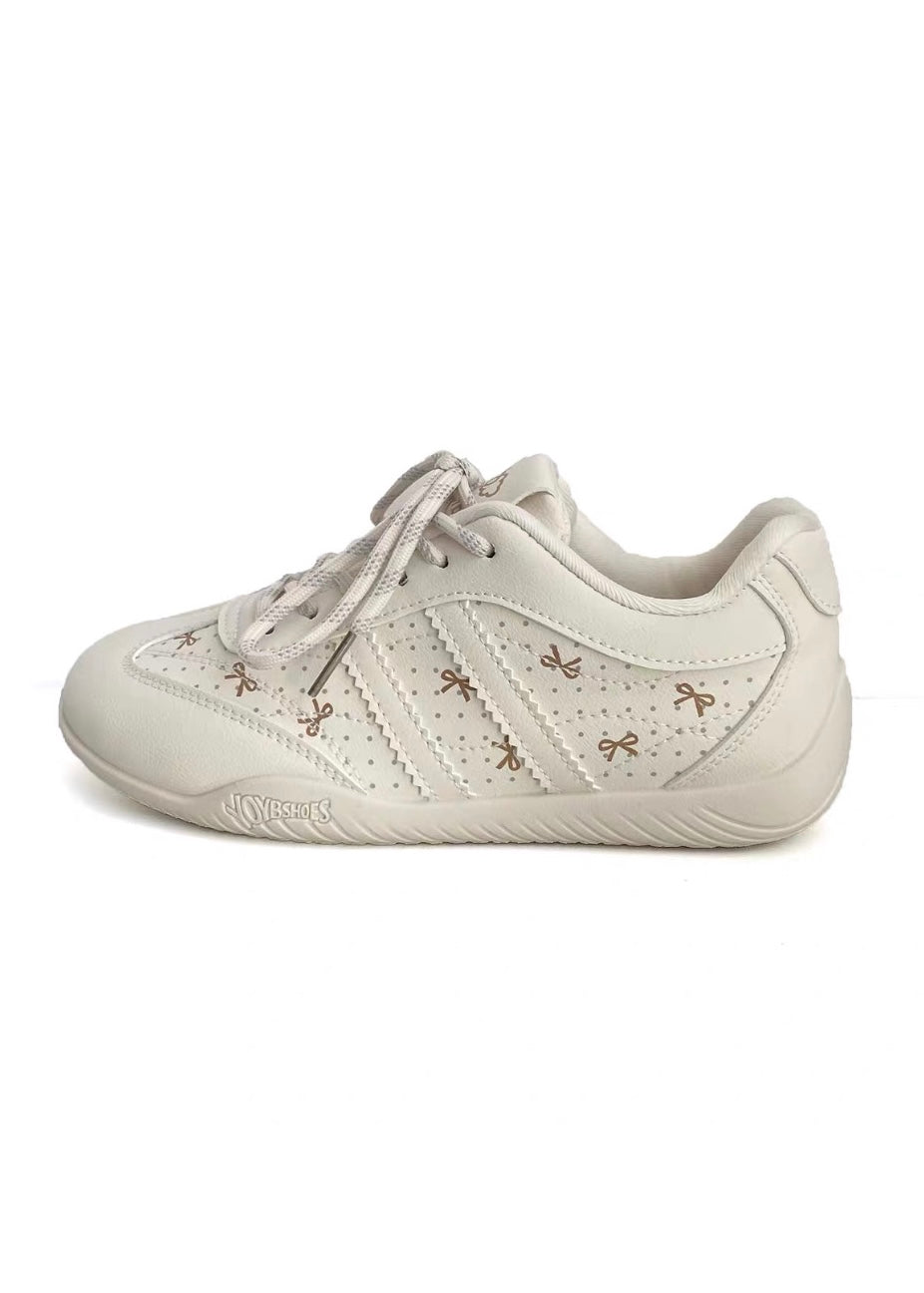 Ribbon Dot Lace-Up Sneakers