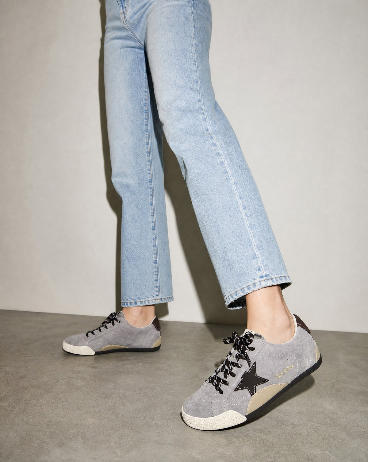 Midnight-Star Sneakers