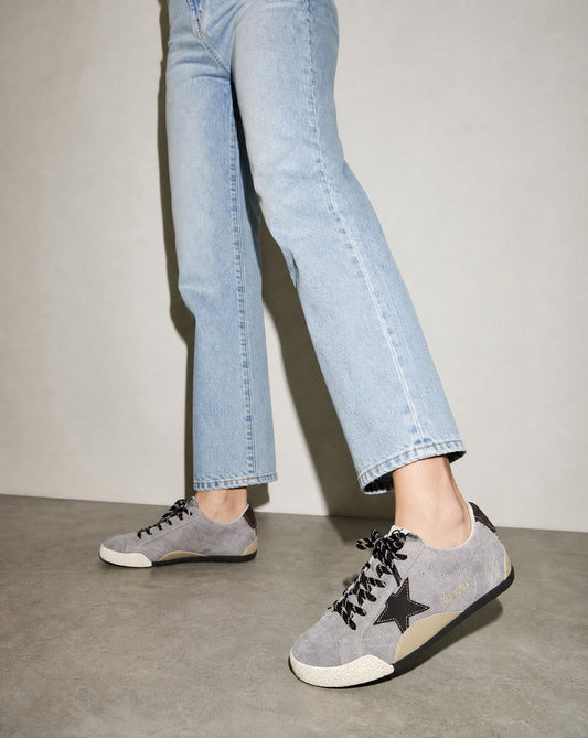 Midnight-Star Sneakers