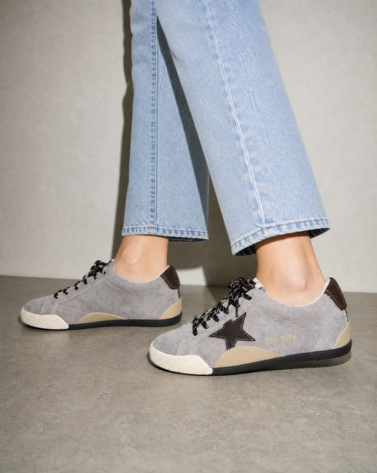 Midnight-Star Sneakers