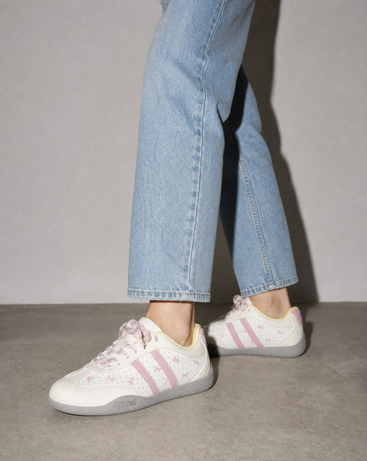 Ribbon Dot Lace-Up Sneakers