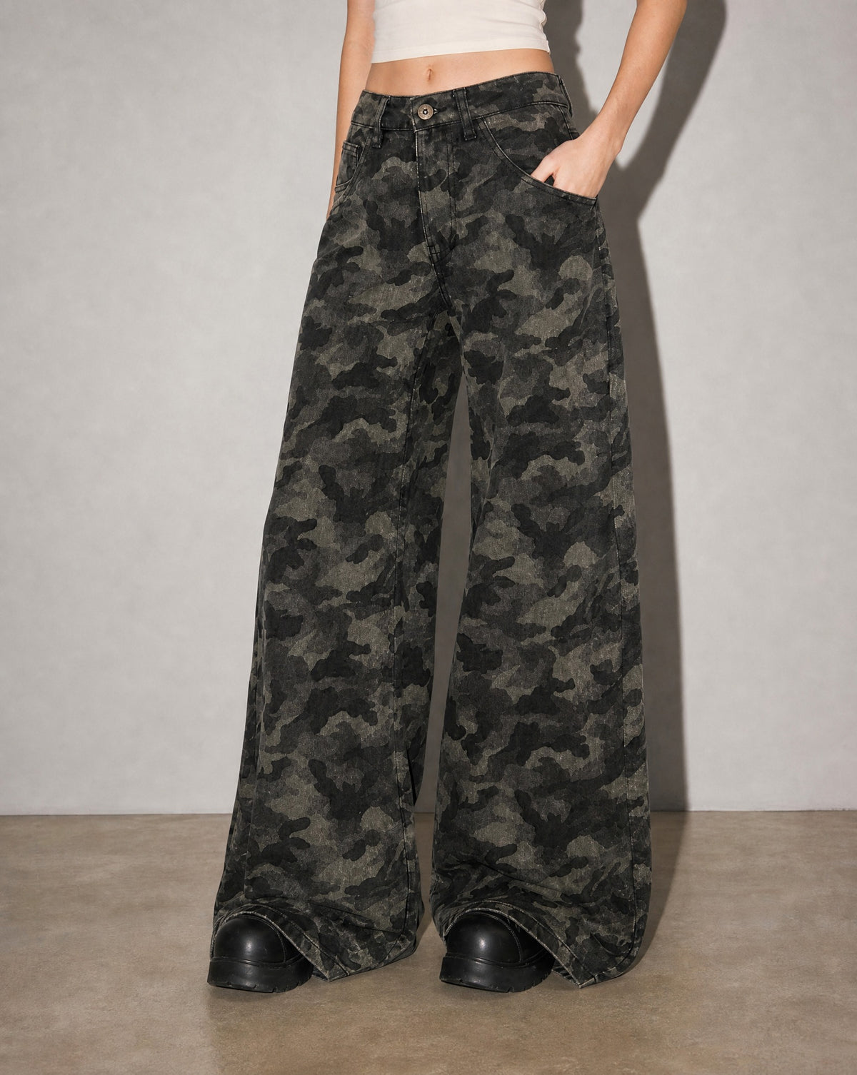 Camo High-Rise Wide Jeans