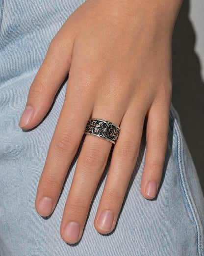 Vintage Black Cross Ring