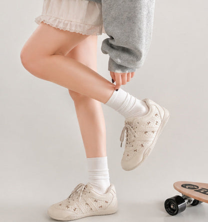 Ribbon Dot Lace-Up Sneakers