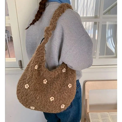 Fluffy Blossom トートバッグ