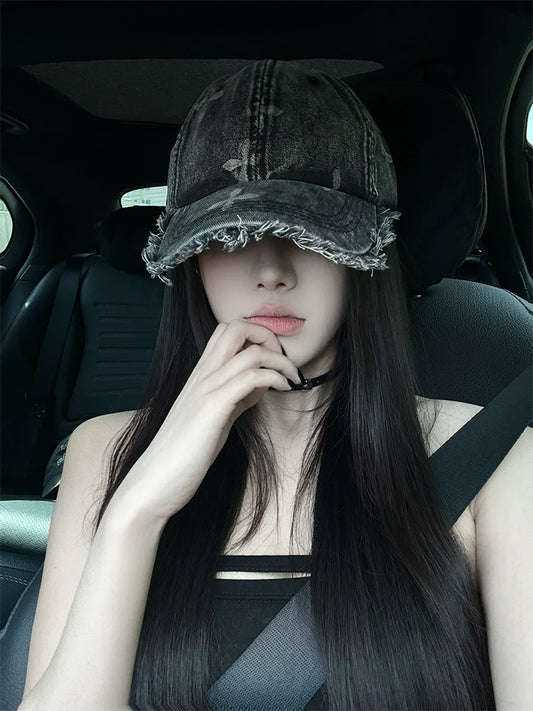 OuiPack Vintage Distressed Washed Cap