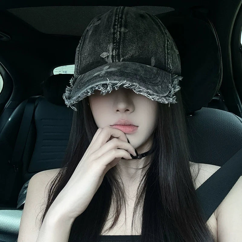 OuiPack Vintage Distressed Washed Cap